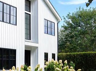 237 Snake Hollow Rd, Water Mill, NY 11932