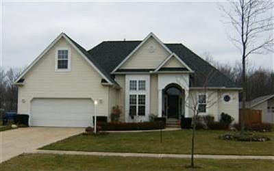 1st image of 354 Lakeside Ave