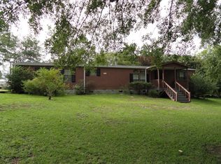 369 Stumphole Rd, Elloree, SC 29047