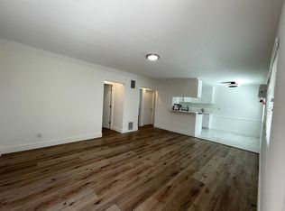 15114 Dickens St., Sherman Oaks, CA 91403