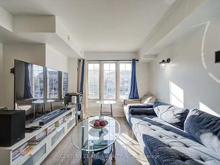 200 McLevin Ave #127 — Photo 7