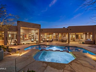 8300 E DIXILETA Drive #202, Scottsdale, AZ, 85262