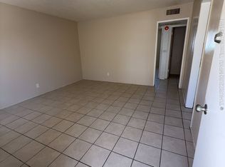 3500 N Chester Ave #3, Bakersfield, CA 93308