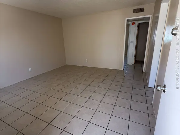 3500 N Chester Ave #3, Bakersfield, CA 93308