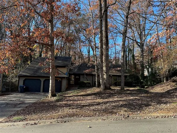 2167 Fox Hound Chase #5, Marietta, GA 30062