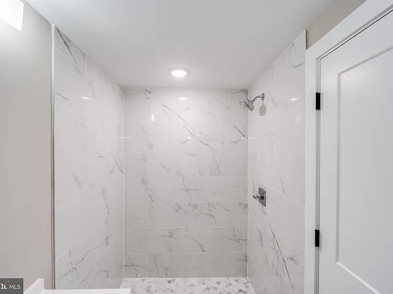 1617 Rhode Island Ave NE #501 — Photo 15