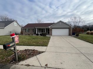 7103 Seven Oaks Dr E, Indianapolis, IN 46236