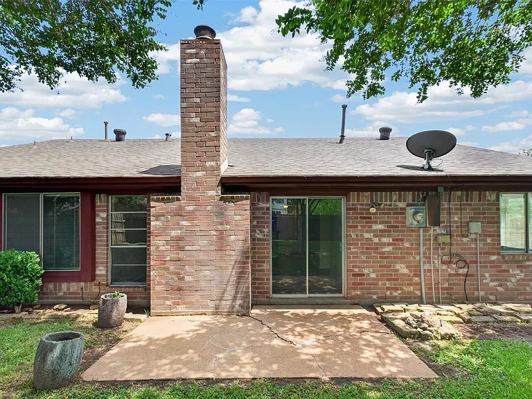 14338 Royal Hill Dr — Photo 30