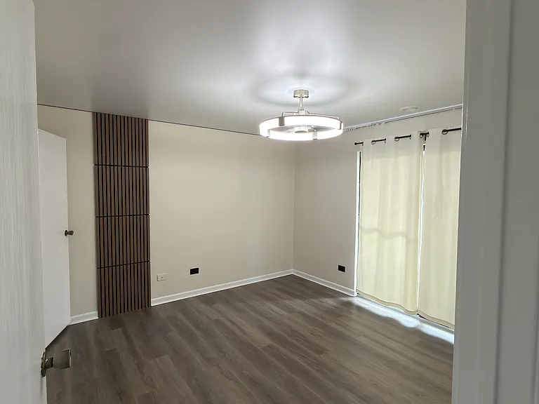 1915 N Hicks Rd #106 — Photo 11