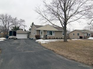 3887 74th St E, Inver Grove Heights, MN 55076