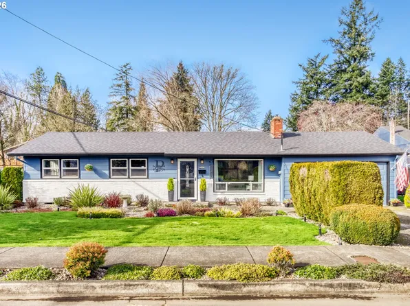 280 W Ipswich St, Gladstone, OR 97027