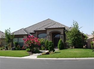 1593 E Golden Valley Way, Fresno, CA