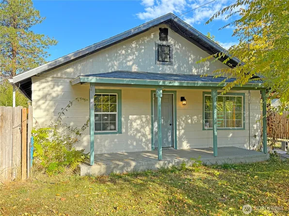 1288 1st Avenue S, Okanogan, WA 98840