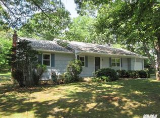 240 Helme Ave, Miller Place, NY 11764