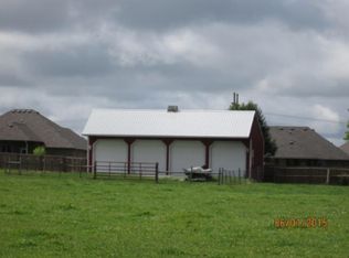 Ladelle Ave, Lowell, AR 72745