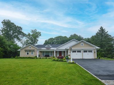 77 Crabapple Road, Manhasset, NY, 11030