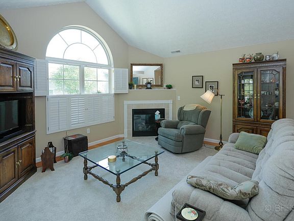 2701 Bluestone Cir-103