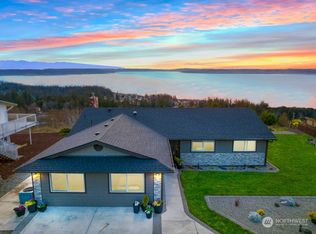 967 Karen Ann Dr, Camano Island, WA