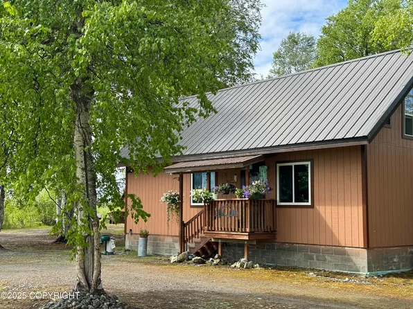 47244 S Anne Dr, Talkeetna, AK 99676