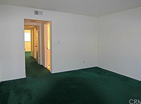 4th image of 2025 Oxford Ave APT 6