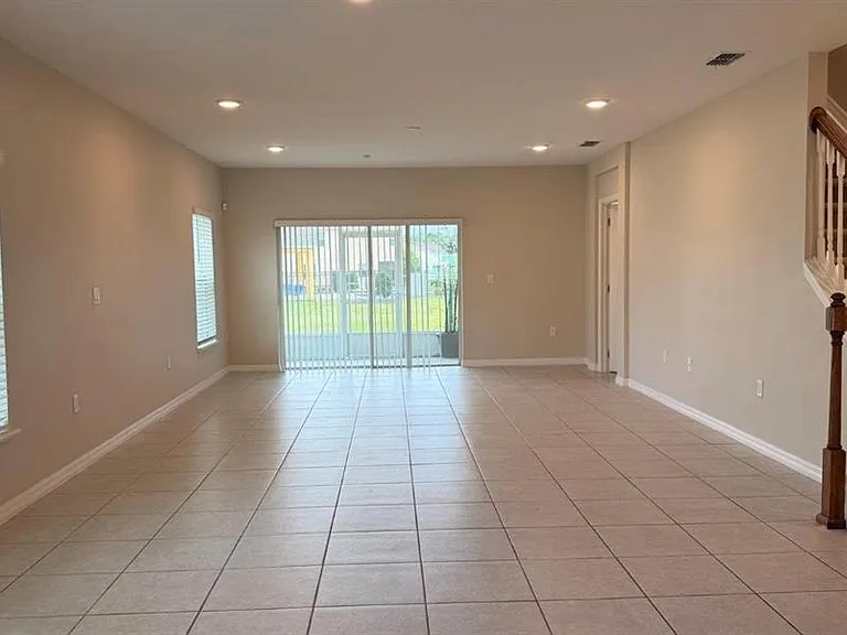 4700 Coral Castle Dr — Photo 8