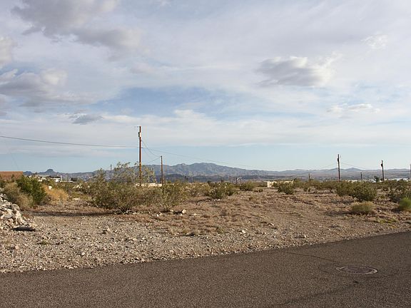 2nd image of 2160 Sahara Dr Lot 17