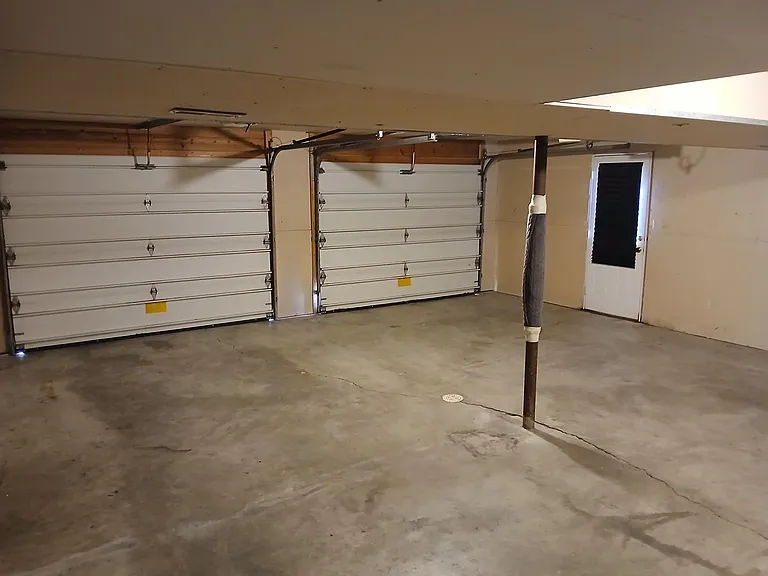 5018 Charm Ridge Dr — Photo 21