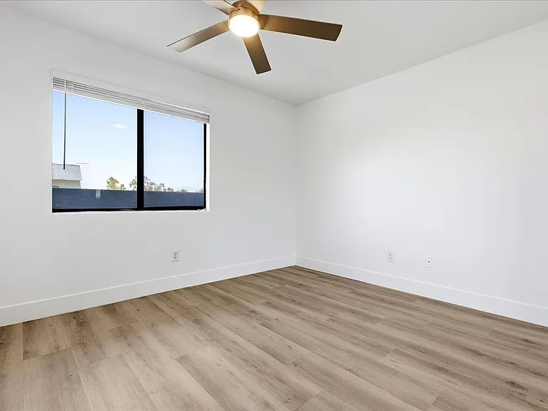 44441 San Rafael Avenue — Photo 13