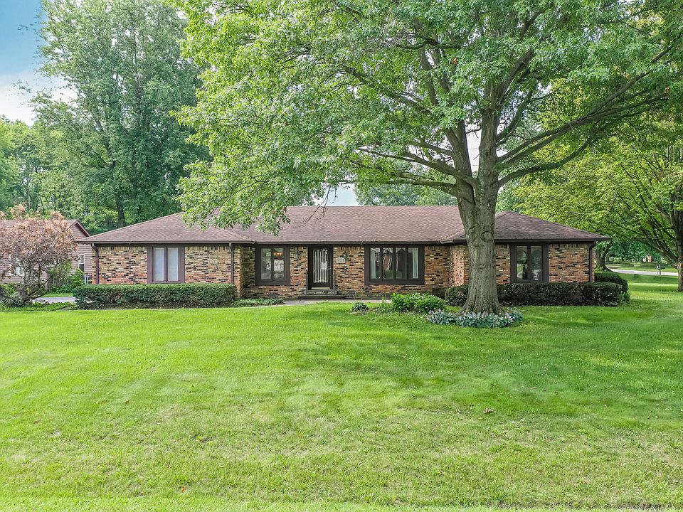 327 Woodland East Dr, Greenfield, IN 46140 Zillow