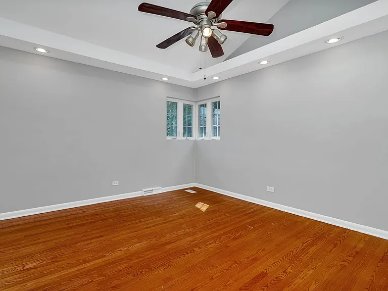 13-15 S Waiola Ave — Photo 12