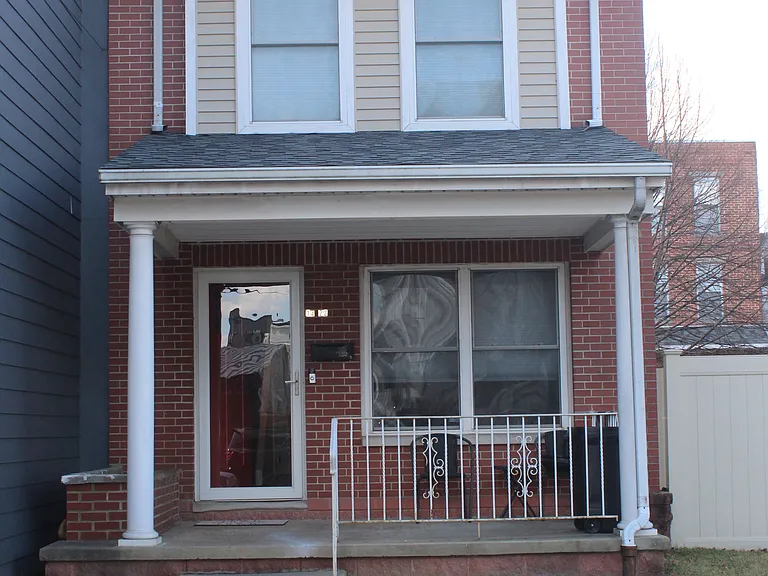 1322 N Hancock St — Photo 30