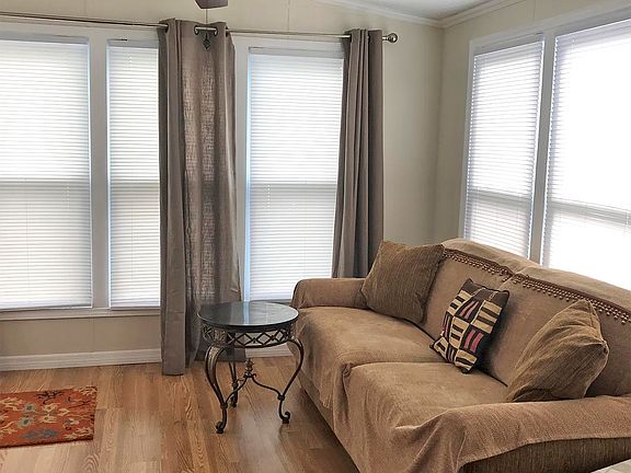 4th image of 1305 San Miguel Ln #1305