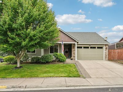 601 N 6th St, Carlton, OR, 97111
