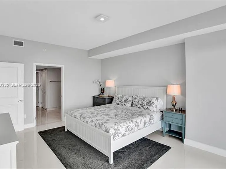 400 Sunny Isles Blvd #2021 — Photo 23