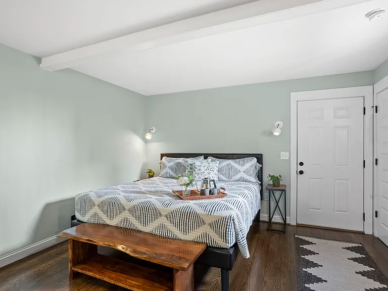 105 Sumner St #2B — Photo 10