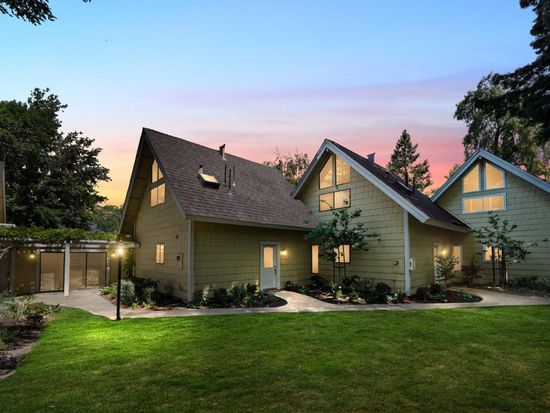 2518 W Middlefield Rd, Mountain View, CA 94043
