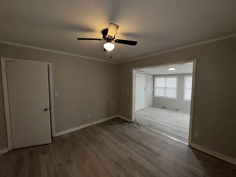 1126 Barbara Ann Dr — Photo 8