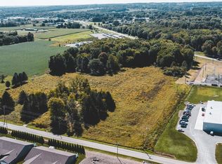 43429 County Line Rd, Columbiana, OH 44408