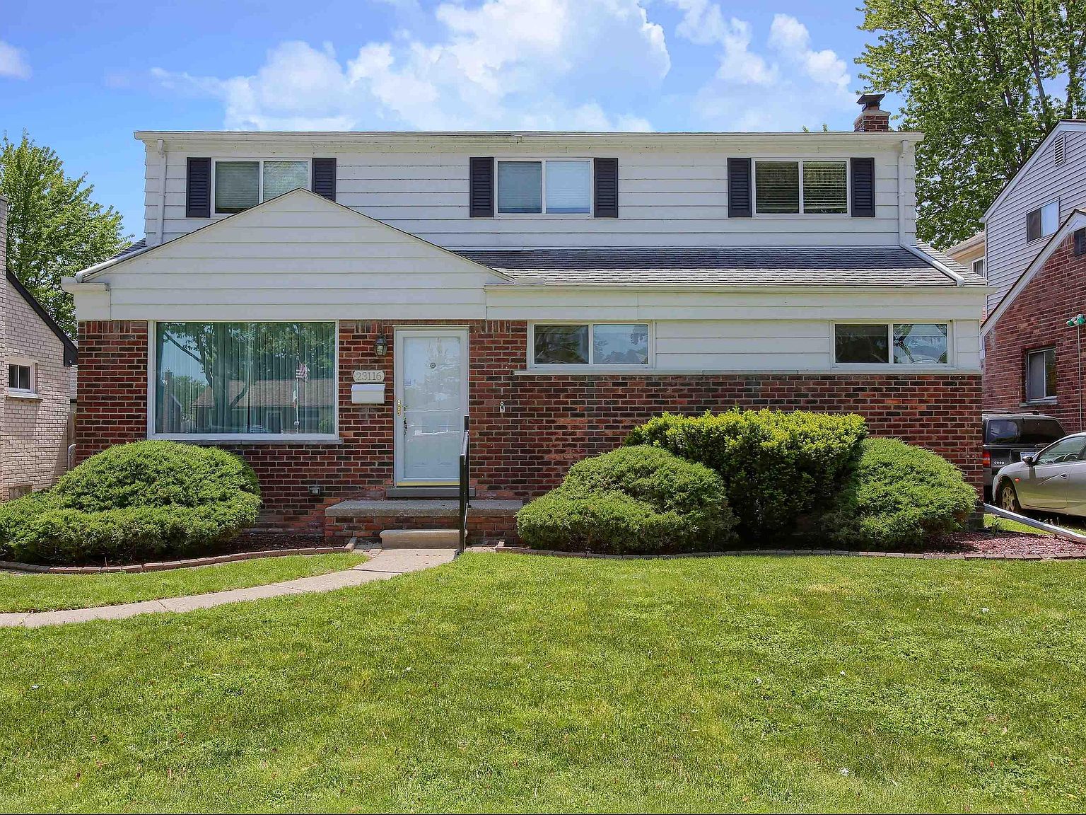 23116 Brookdale Blvd, Saint Clair Shores, MI 48082 Zillow