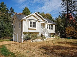 18 Winchester Dr, Center Barnstead, NH 03225