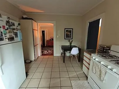 1032 Curran St NW #1 — Photo 6