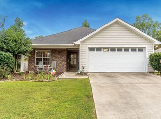 17 Whitestone Ct, Hattiesburg, MS 39402