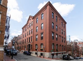41-43 Phillips St #3, Boston, MA 02114