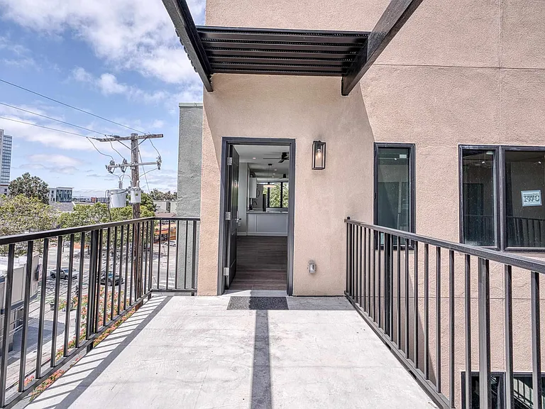 4202 Telegraph Ave #301 — Photo 16
