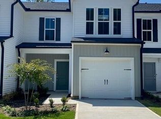 922 Poets Walk Rd, Whitsett, NC 27377