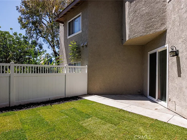 26201 Sunnyglen Ave — Photo 20