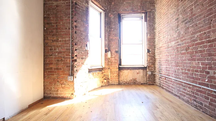 Rented by Nooklyn NYC LLC | media 5