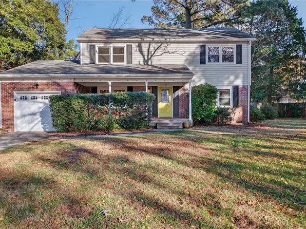 716 Oxford Dr, Virginia Beach, VA 23452
