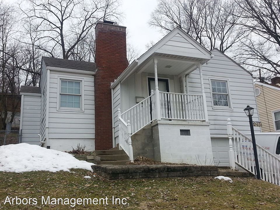 1st image of 2656 Winchester Dr #2656