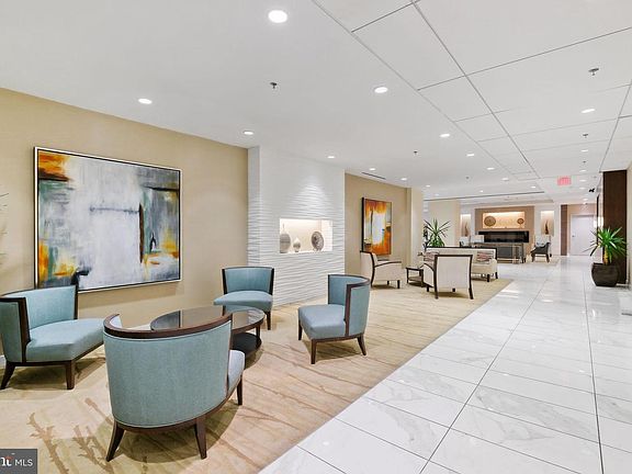 4th image of 5101 River Rd APT 513